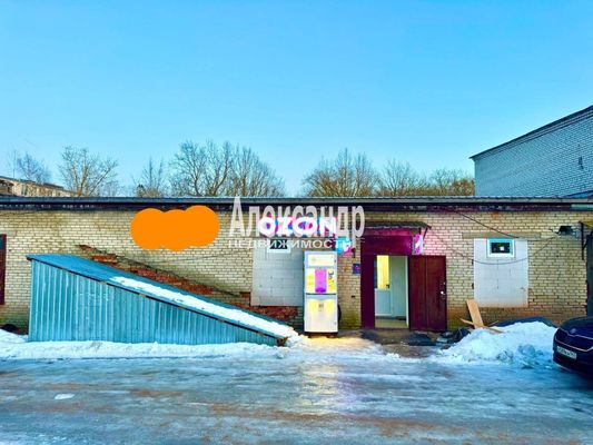 Снять  торговое помещение