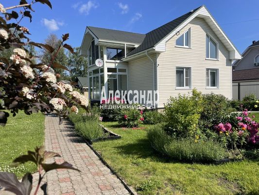 Купить  дом