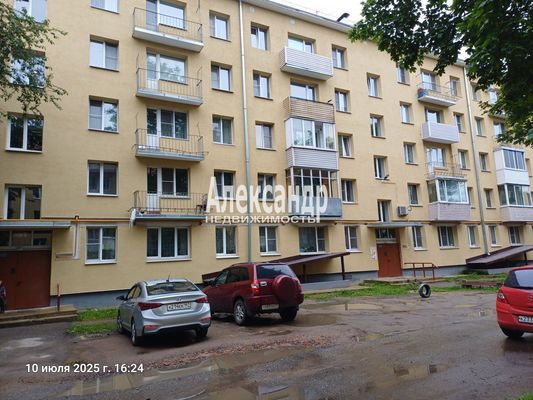 Купить 2-комнатную квартиру