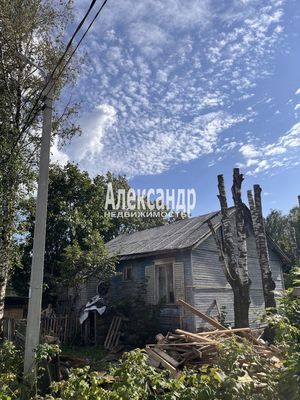 Купить  часть дома